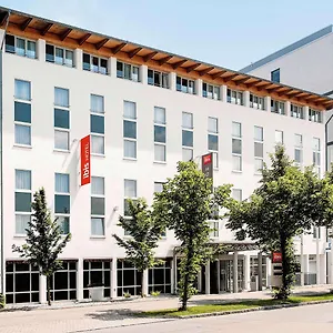 Hotel Ibis Muenchen Garching **