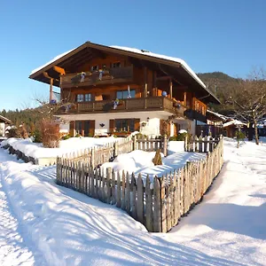 Gasthof Schönfeld ***